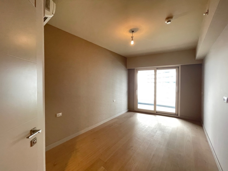 Просторная 4-комнатная квартира с террасой в Berlin-Mitte - Image 2