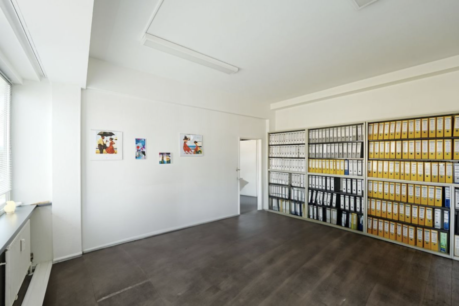 5-Zimmer-Büro in Berlin-Schöneberg – repräsentativ, zentral und nur 2 Minuten vom KaDeWe entfernt - Image 3