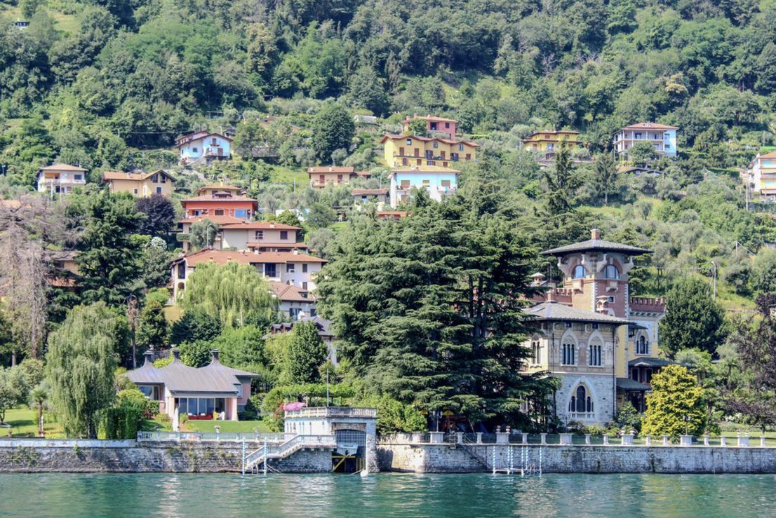 Apartments with a view of Lake Como - Image 2