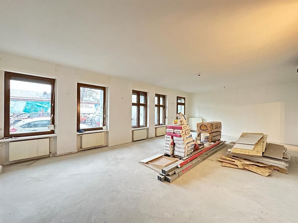 Commercial Property in Friedrichshain, Berlin - Image 4