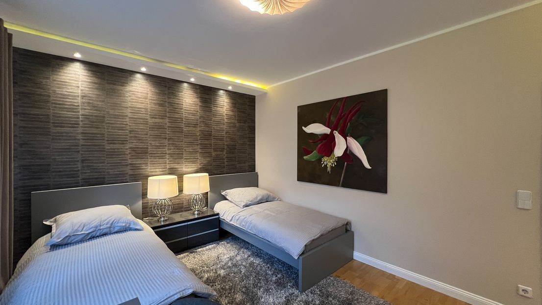 Stilvolle möblierte Wohnung in Berlin-Charlottenburg - Image 4