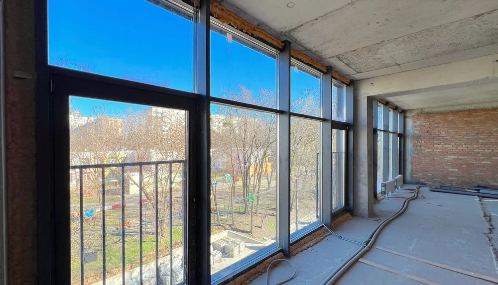 Сучасна офісна будівля в центрі Києва – 2.100 м² - Image 3