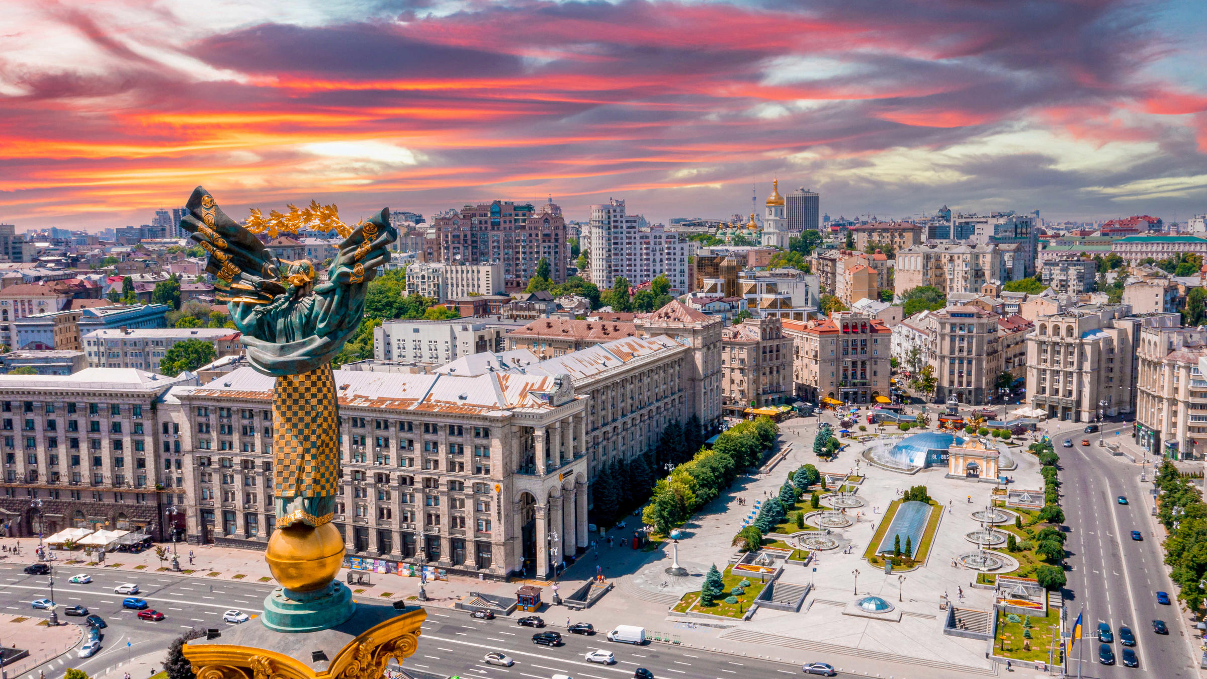 Фасадне приміщення біля Майдану Незалежності в центрі, Київ